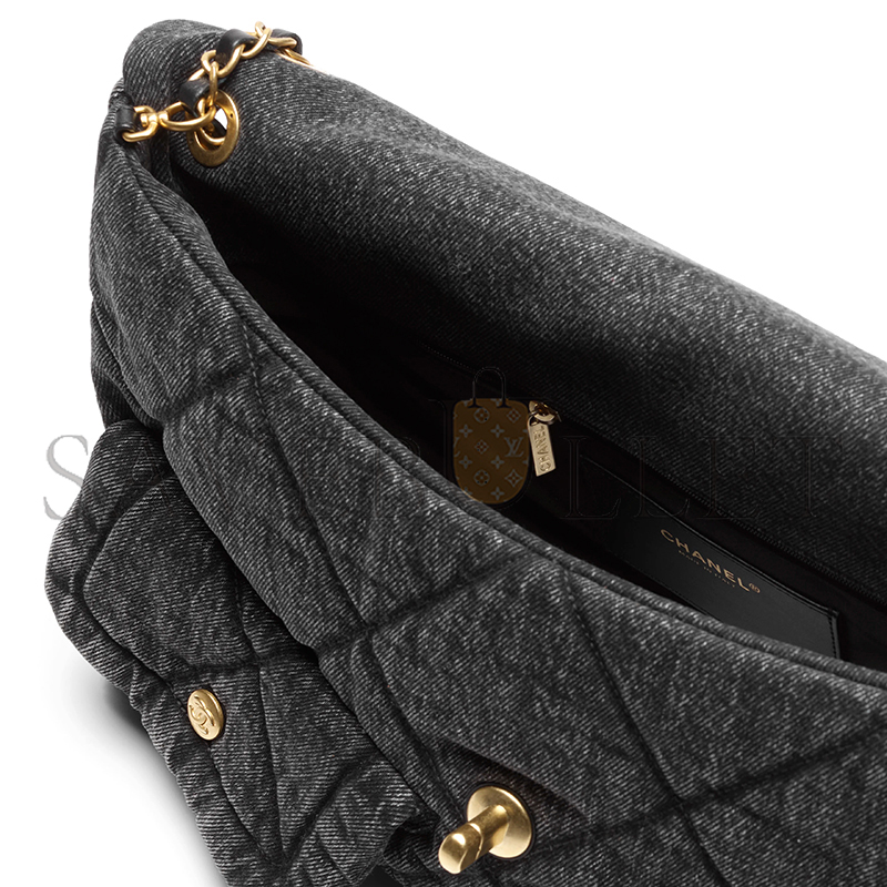 CHANEL MAXI FLAPBAG AS5727 (45*27*10cm) CHANEL MAXI FLAPBAG AS5727 (45*27*10cm)